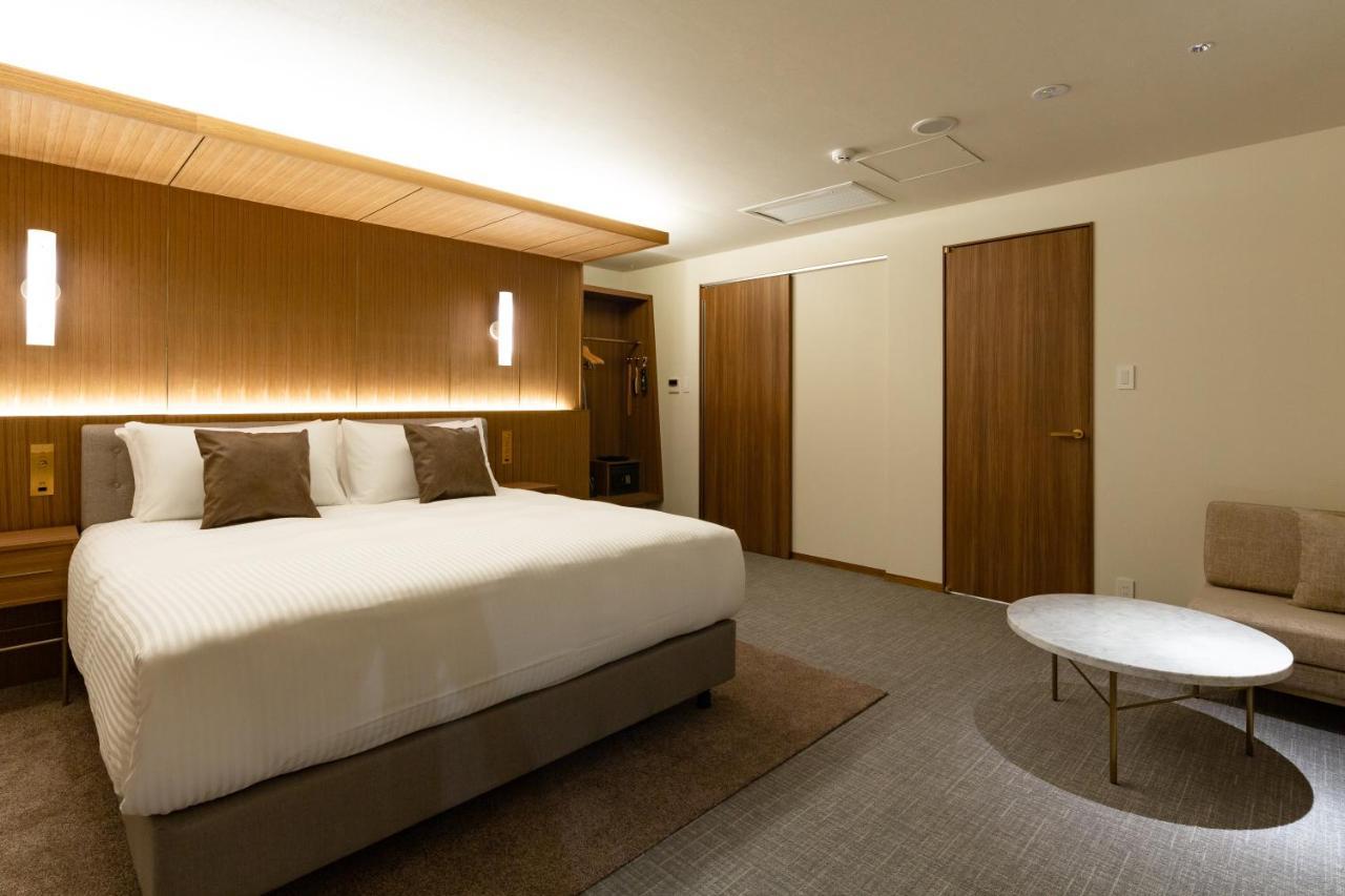 Superior Room 1 King Bed Non-Smoking